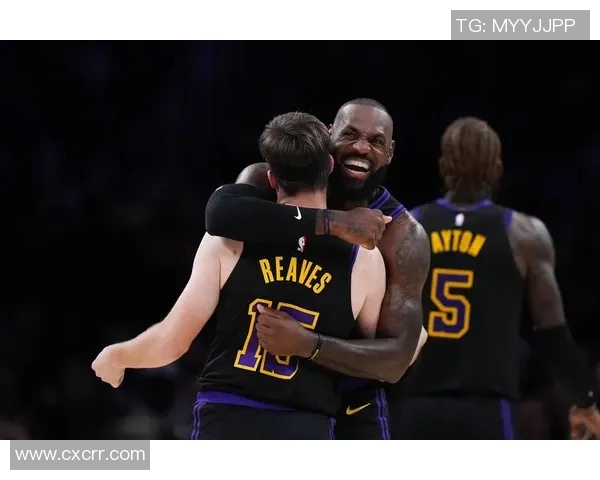 詹姆斯再次领跑MVP榜，湖人豪取三连胜追逐总冠军的脚步